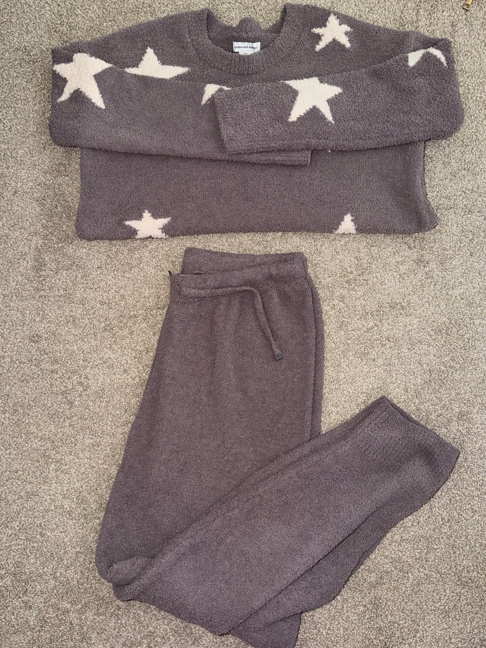 cupcakes & cashmere Kids Star Knit Joggers in Gray